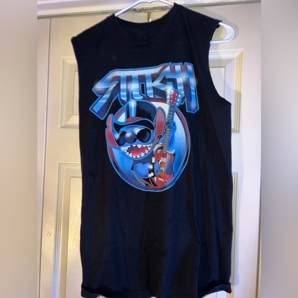 Stitch/Slash Cutoff Tee